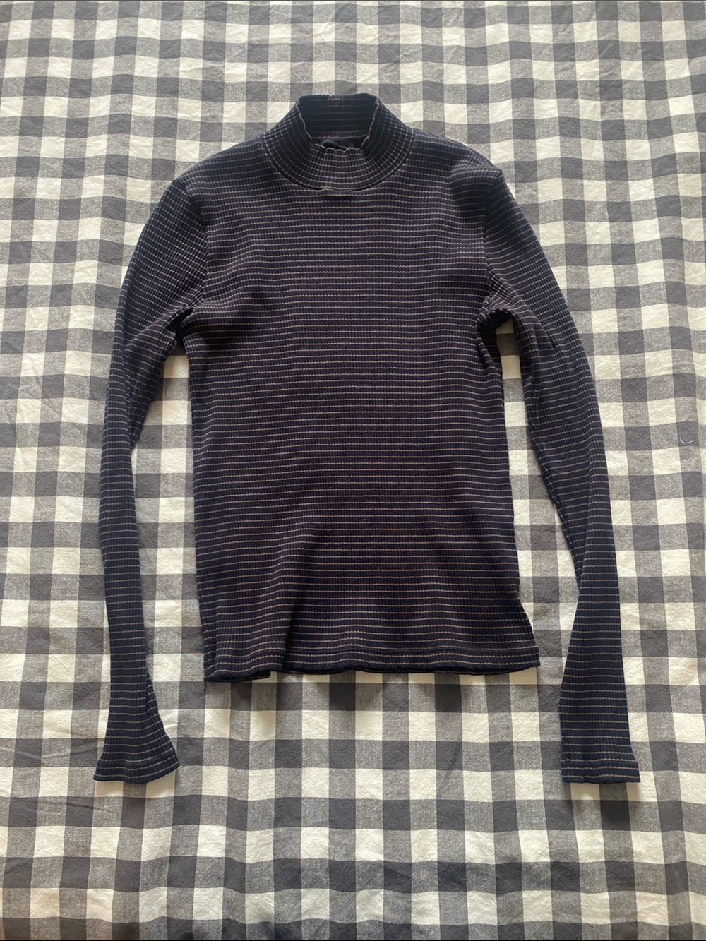 Uniqlo Mock Neck Sweater